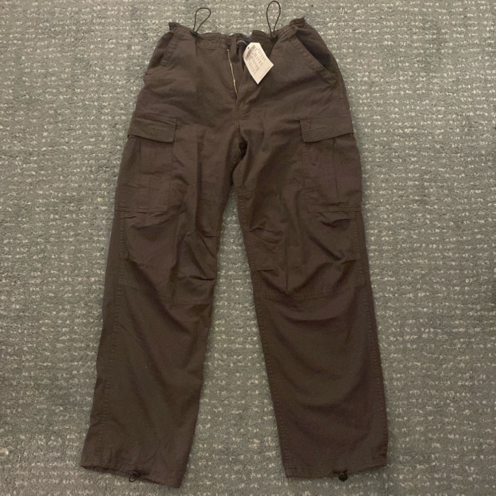 Brandy Melville cargo pants. Brand new!